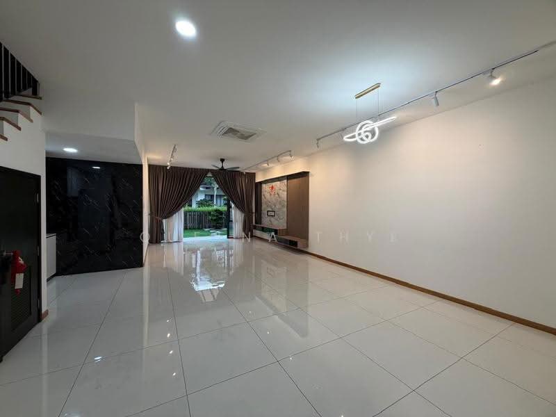 Rumah Teres 2-Tingkat untuk Disewa di Masai (Johor) - Queena Thye - Living Room - PropertyGuru.com.my