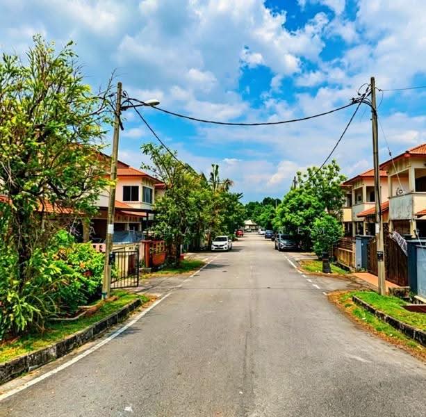 Semi-Detached House for Sale in Taman Garing Utama (Rawang) - Rashidah Juremi - Exterior - PropertyGuru.com.my