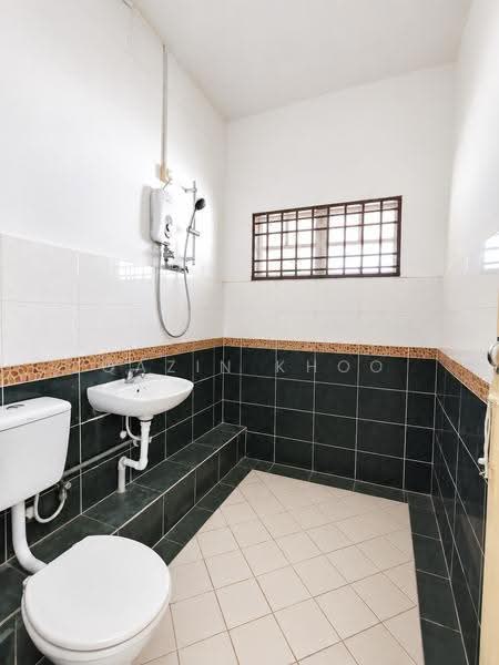 Rumah Teres 2-Tingkat untuk Dijual di Panorama Lapangan Perdana (Ipoh) - Qazin Khoo - Bathroom - PropertyGuru.com.my