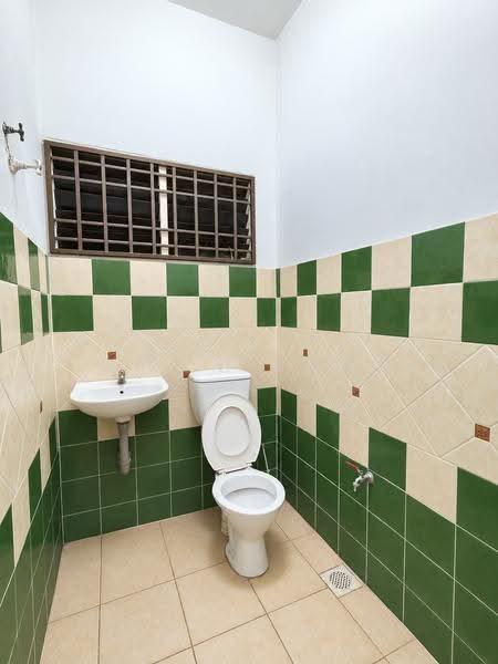 Rumah Teres 2-Tingkat untuk Dijual di Panorama Lapangan Perdana (Ipoh) - Qazin Khoo - Bathroom - PropertyGuru.com.my