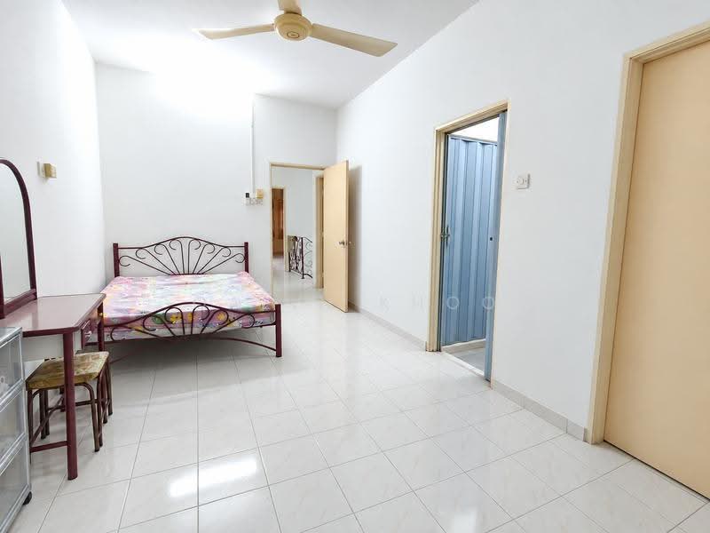 Rumah Teres 2-Tingkat untuk Dijual di Panorama Lapangan Perdana (Ipoh) - Qazin Khoo - Bedroom - PropertyGuru.com.my