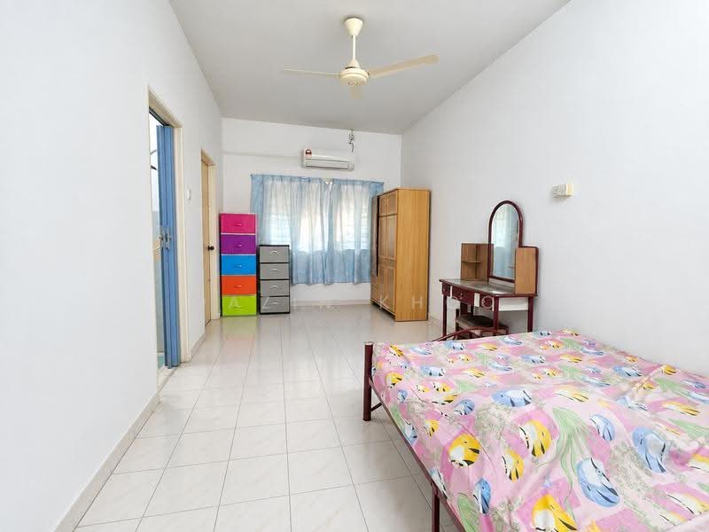 Rumah Teres 2-Tingkat untuk Dijual di Panorama Lapangan Perdana (Ipoh) - Qazin Khoo - Bedroom - PropertyGuru.com.my