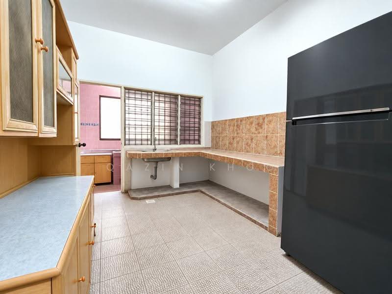 Rumah Teres 2-Tingkat untuk Dijual di Panorama Lapangan Perdana (Ipoh) - Qazin Khoo - Kitchen - PropertyGuru.com.my