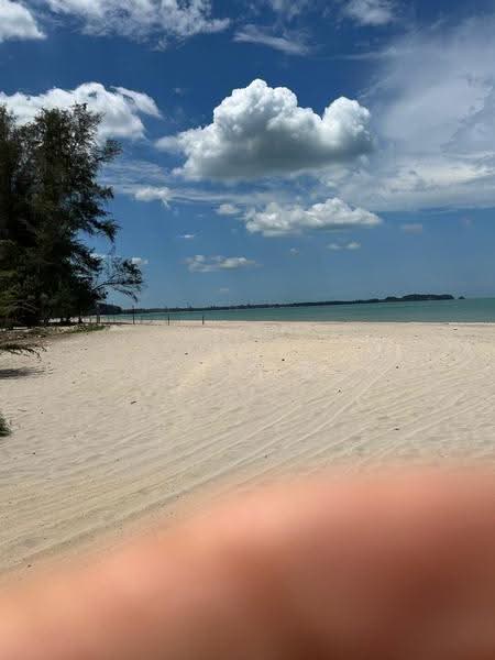 Hotel / Resort for Sale in Bandar Penawar (Kota Tinggi) - Ah Tee Goh - Exterior - PropertyGuru.com.my