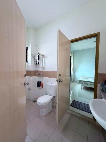Rumah Berkembar untuk Dijual di Taman Nusa Idaman (Iskandar Puteri (Nusajaya)) - Nathan Chan - Bathroom - PropertyGuru.com.my