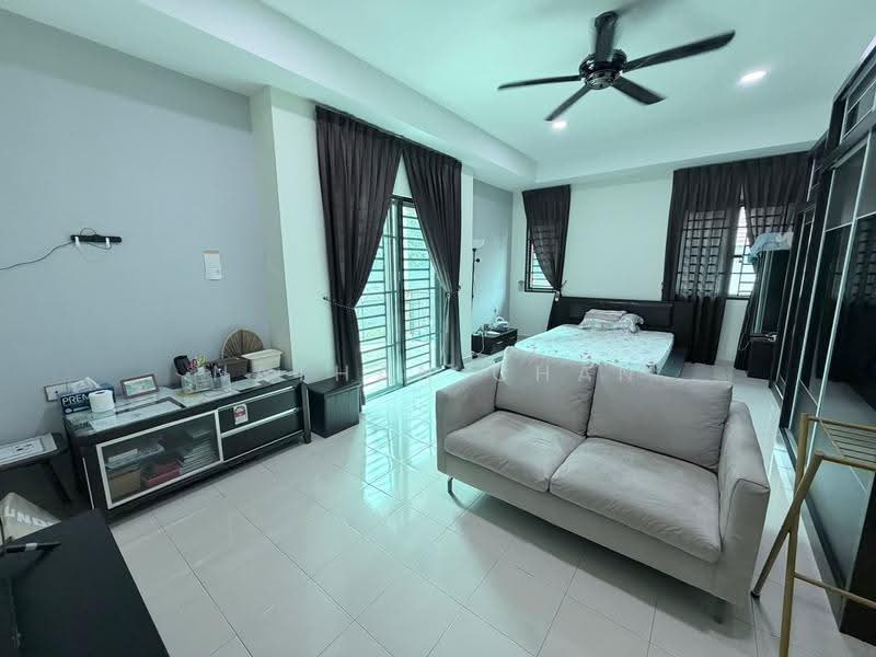 Rumah Berkembar untuk Dijual di Taman Nusa Idaman (Iskandar Puteri (Nusajaya)) - Nathan Chan - Bedroom - PropertyGuru.com.my