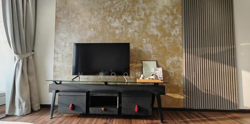 Service Residence for Rent at United Point (Residensi Berpadu) - Kian Boon Chee - Living Room - PropertyGuru.com.my