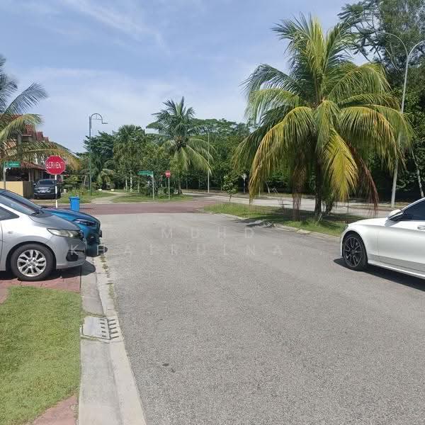 Terraced House for Sale in Bukit Jelutong (Shah Alam) - Muhd Khairulnawawi Kamaruddin - Exterior - PropertyGuru.com.my