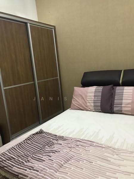 Kediaman Servis untuk Dijual di Sunway Geo Residence - Janis Yim - Bedroom - PropertyGuru.com.my