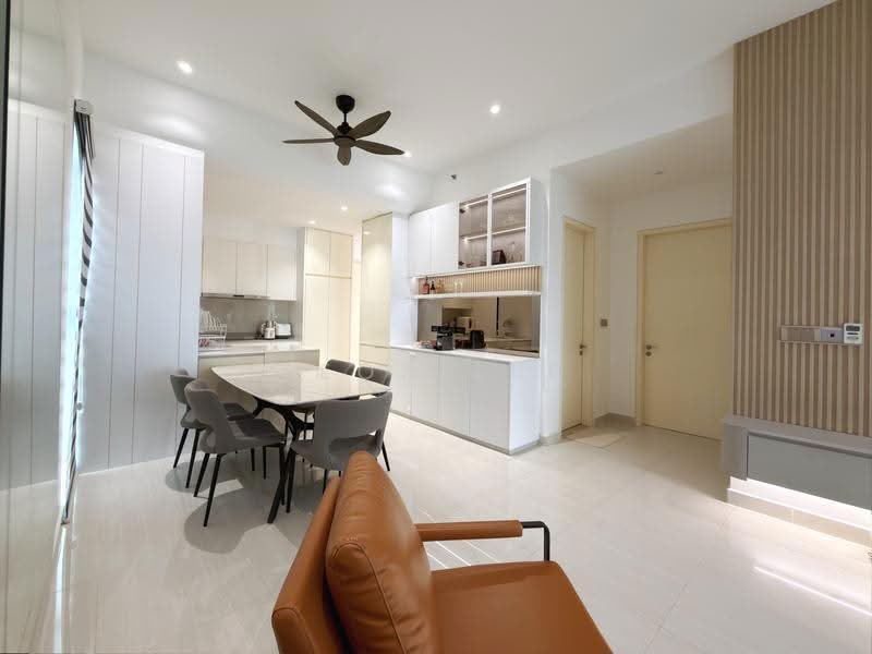 Service Residence for Sale at Senada Residence @ KLGCC Resort - Leon Lee - Dining Room - PropertyGuru.com.my