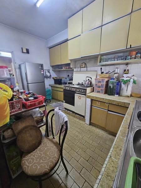 Rumah Berkembar untuk Dijual di Damansara Jaya (Petaling Jaya) - Bryan Wong - Kitchen - PropertyGuru.com.my