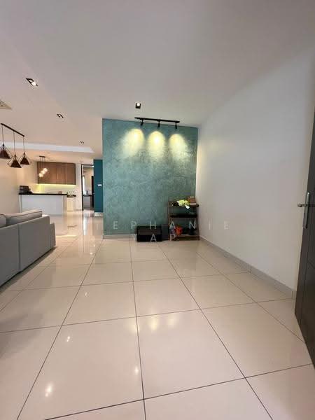 Rumah Teres 2-Tingkat untuk Dijual di Bandar Tropicana Aman (Telok Panglima Garang) - Stephanie Yap - Living Room - PropertyGuru.com.my