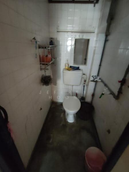 Rumah Teres 2.5-Tingkat untuk Dijual di Taman Dato Senu (Sentul) - Jeffrey Hoon - Bathroom - PropertyGuru.com.my