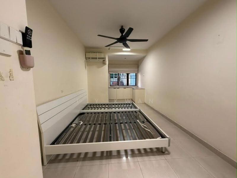 2.5-storey Terraced House for Sale in Bandar Baru Sri Petaling (Sri Petaling) - T.Y Kwan - Bedroom - PropertyGuru.com.my