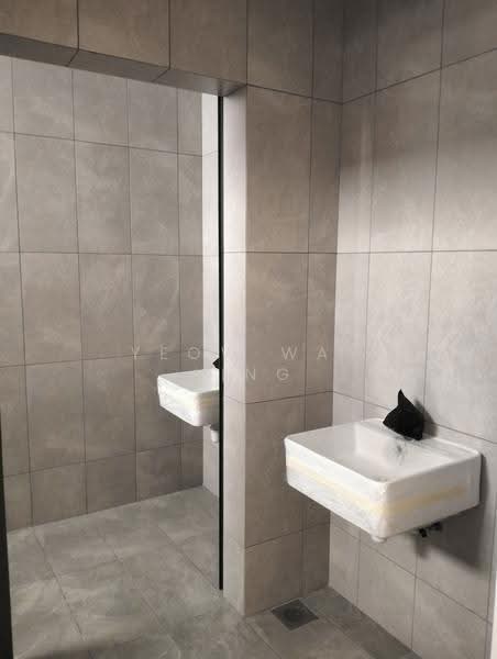 Shop for Rent in Bandar Rimbayu (Telok Panglima Garang) - Yeow Wai Ling - Bathroom - PropertyGuru.com.my