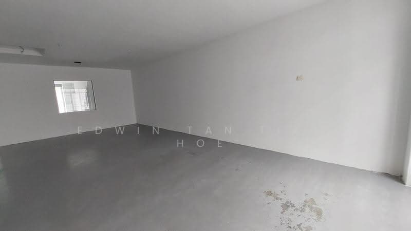 Shop for Rent in Klang (Selangor) - Edwin Tan Tian Hoe - Interior - PropertyGuru.com.my