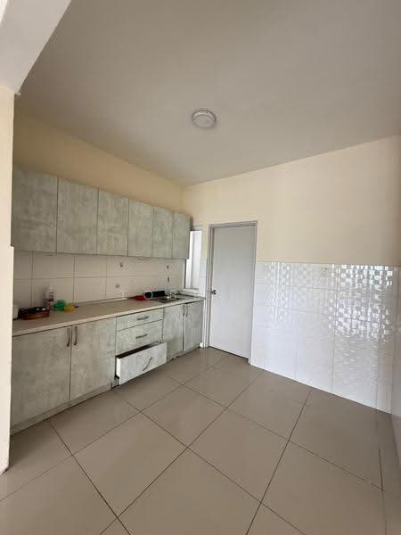 Kondominium untuk Dijual di Imperial Residence - Tobey G - Kitchen - PropertyGuru.com.my