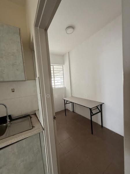 Kondominium untuk Dijual di Imperial Residence - Tobey G - Kitchen - PropertyGuru.com.my