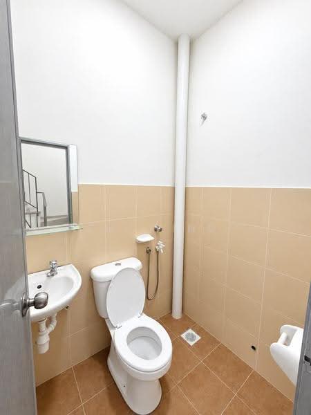 2.5-storey Terraced House for Rent in Taman Scientex Utama (Senai) - Shi Ting - PropertyGuru.com.my