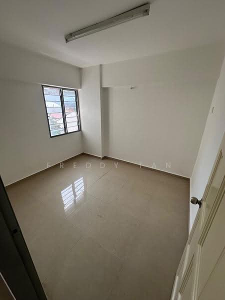 Rumah Flat untuk Dijual di Pusat Bayan - Freddy Tan - Interior - PropertyGuru.com.my