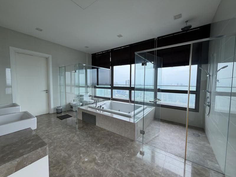 Kondominium untuk Dijual di Seni Mont Kiara - Kobe Lim - Bathroom - PropertyGuru.com.my