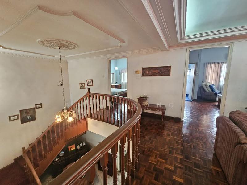 Rumah Berkembar untuk Dijual di Damansara Kim (Petaling Jaya) - Bryan Wong - PropertyGuru.com.my
