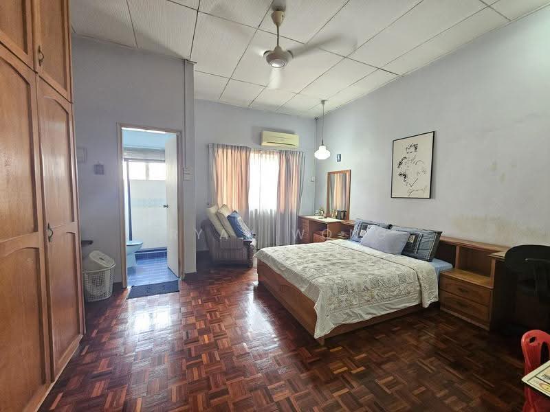 Rumah Berkembar untuk Dijual di Damansara Kim (Petaling Jaya) - Bryan Wong - PropertyGuru.com.my