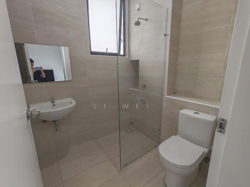 Rumah Teres 2-Tingkat untuk Disewa di Taman Ekoflora (Johor Bahru) - Li Wei - Bathroom - PropertyGuru.com.my
