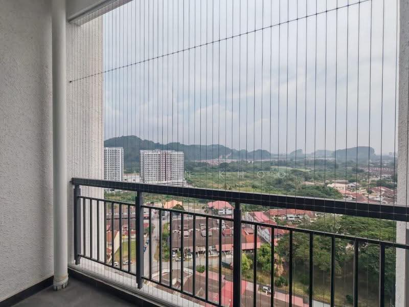 Kediaman Servis untuk Dijual di The Horizon - Qazin Khoo - Balcony - PropertyGuru.com.my