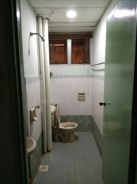 Condominium for Sale at Desa Gembira - Emily Tai - Bathroom - PropertyGuru.com.my