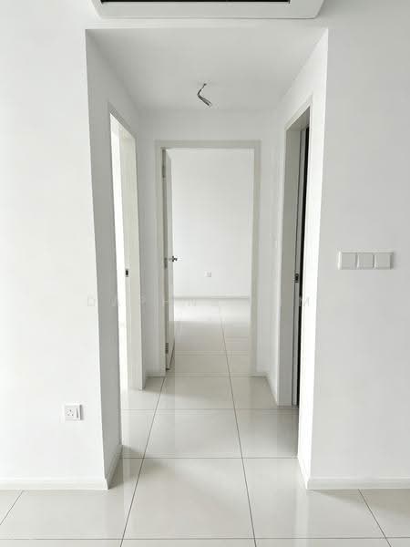 Kediaman Servis untuk Dijual di Residensi Estetik 8 (Est8) - Daphne Lim - Corridor - PropertyGuru.com.my