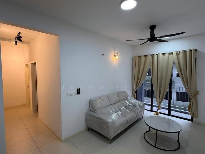Kondominium untuk Disewa di Vierra Residence - Jason Lee - Living Room - PropertyGuru.com.my