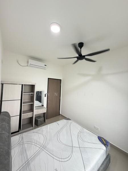 Service Residence for Rent at Vista Tiara (MBW Bay) - Danny Tey - Bedroom - PropertyGuru.com.my
