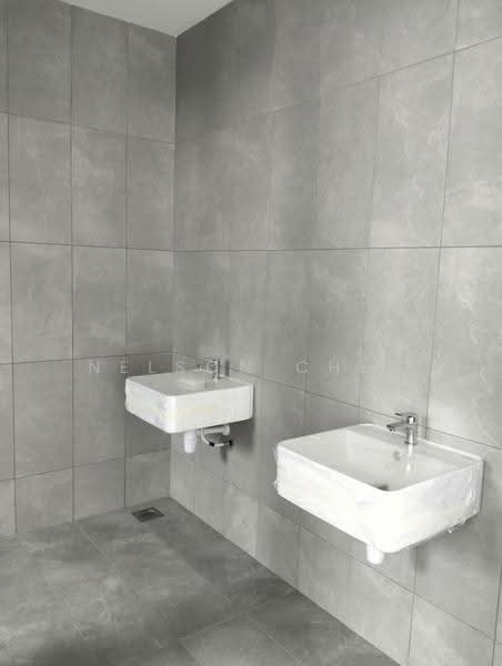 Shop / Office untuk Disewa di Telok Panglima Garang (Selangor) - Nelson Chee - Bathroom - PropertyGuru.com.my