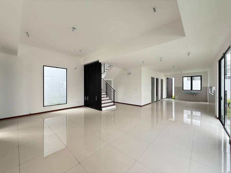 Semi-Detached House for Sale in Ampang (Selangor) - Ibrahim Iderus - Living Room - PropertyGuru.com.my