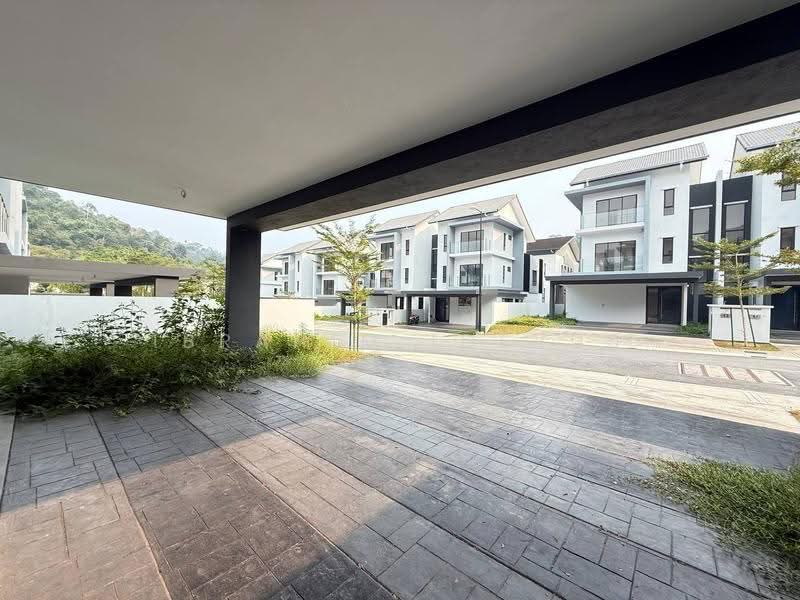 Semi-Detached House for Sale in Ampang (Selangor) - Ibrahim Iderus - Exterior - PropertyGuru.com.my