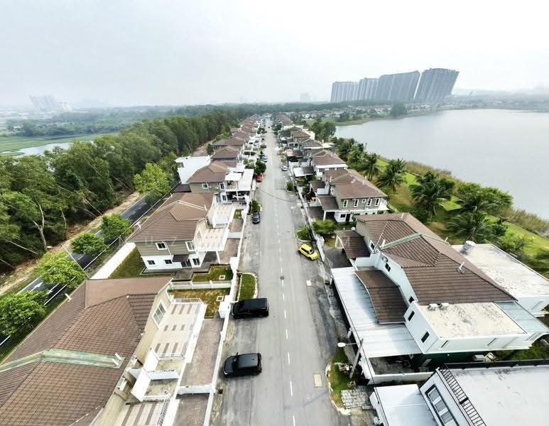 Rumah Berkembar untuk Dijual di Sepang (Selangor) - NUZULHAKIMI . - Exterior - PropertyGuru.com.my