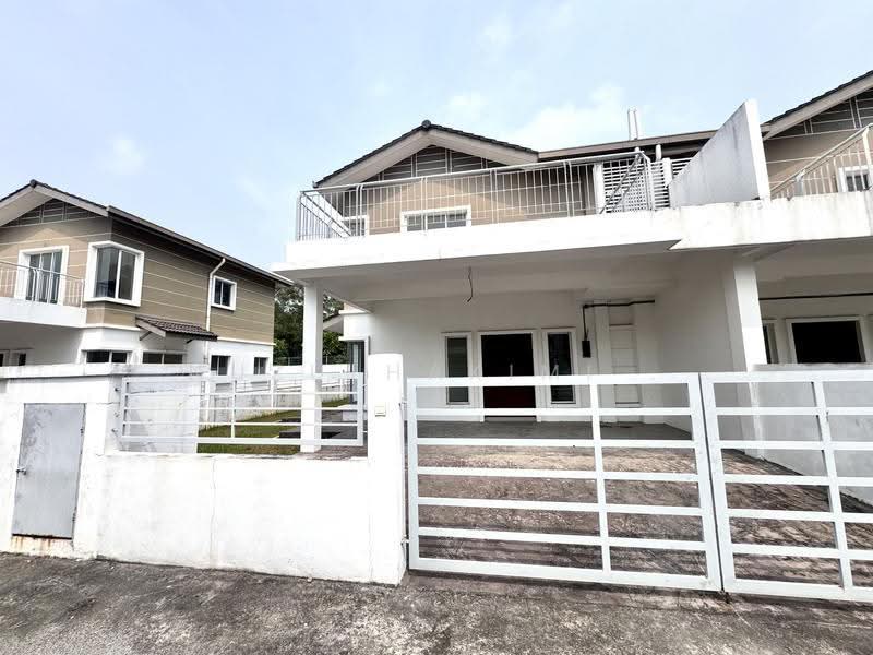 Rumah Berkembar untuk Dijual di Sepang (Selangor) - NUZULHAKIMI . - Exterior - PropertyGuru.com.my