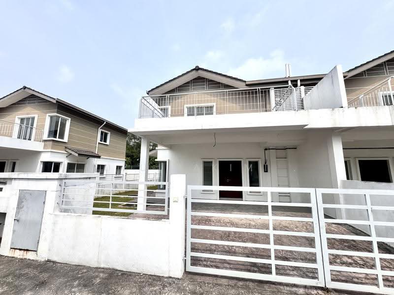 Rumah Berkembar untuk Dijual di Sepang (Selangor) - NUZULHAKIMI . - Exterior - PropertyGuru.com.my