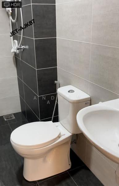 Kediaman Servis untuk Disewa di EDUSENTRAL - Andrew Ang - Bathroom - PropertyGuru.com.my