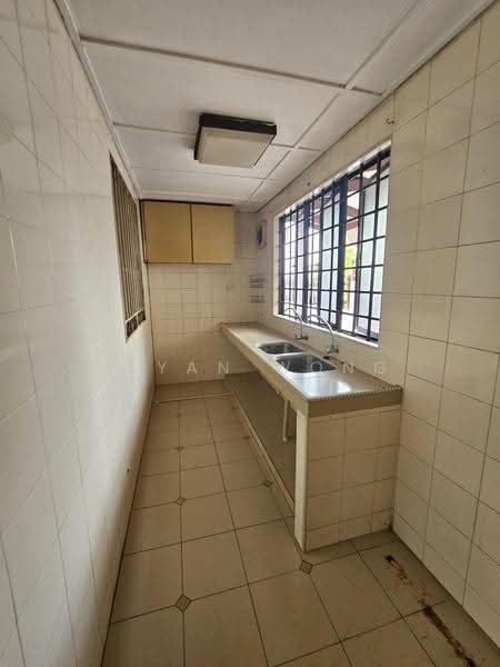 Semi-Detached House for Sale in SS 21, Damansara Utama (Petaling Jaya) - Bryan Wong - Kitchen - PropertyGuru.com.my