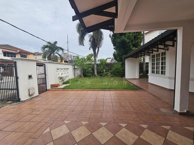 Semi-Detached House for Sale in SS 21, Damansara Utama (Petaling Jaya) - Bryan Wong - Exterior - PropertyGuru.com.my