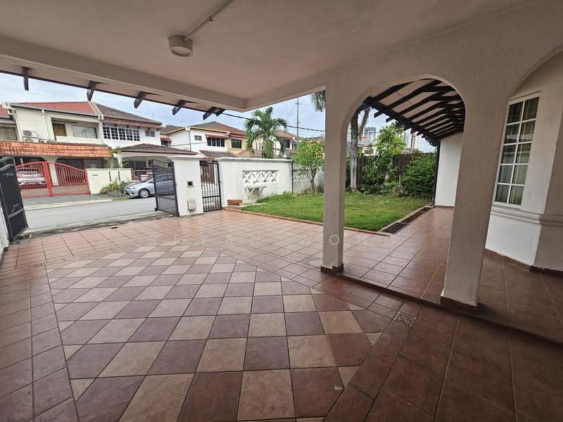 Semi-Detached House for Sale in SS 21, Damansara Utama (Petaling Jaya) - Bryan Wong - Exterior - PropertyGuru.com.my