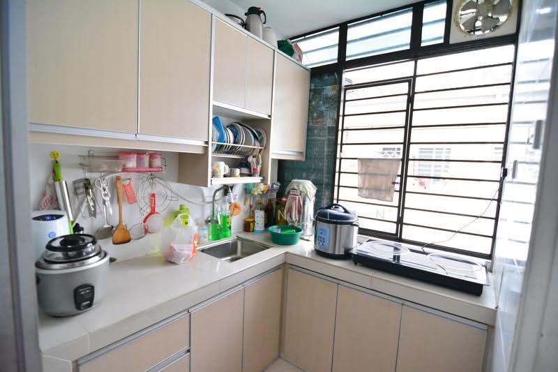 Townhouse for Sale in Bukit Rimau (Shah Alam) - Steven Tan - Kitchen - PropertyGuru.com.my