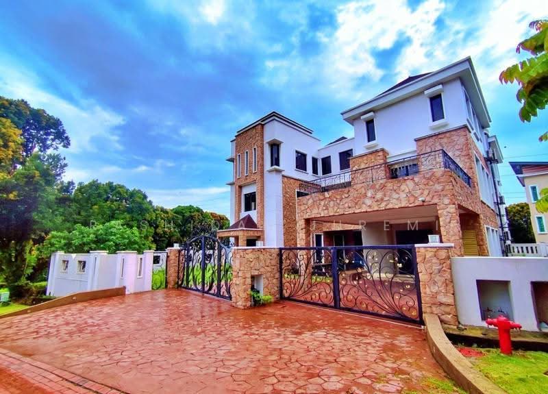 Bungalow House untuk Dijual di Mines Resort City (Seri Kembangan) - Rashidah Juremi - Exterior - PropertyGuru.com.my
