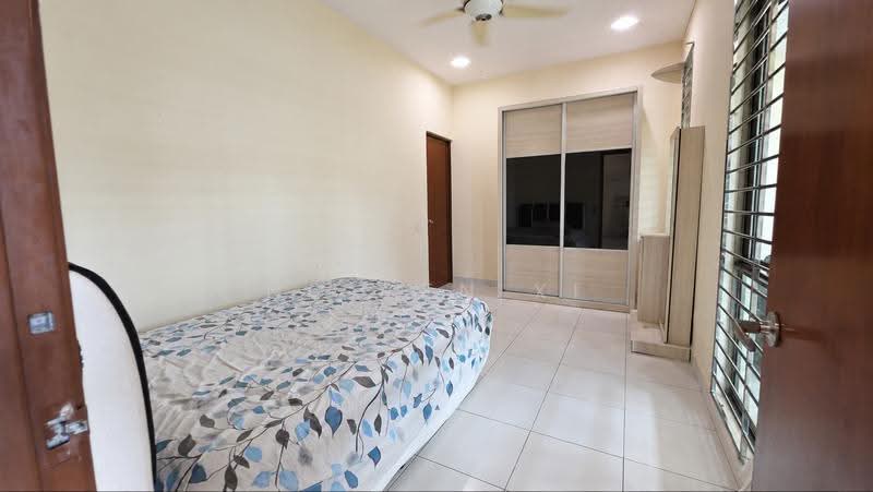 Cluster House for Sale in Taman Sutera Utama (Skudai) - NG ZEN XI - Bedroom - PropertyGuru.com.my