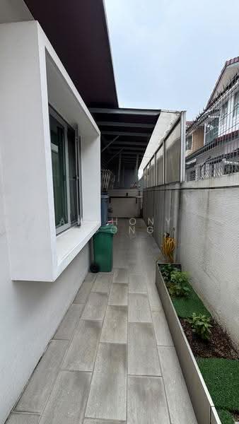 Rumah Berkembar untuk Dijual di Taman Seri Bukit Segambut (Batu) - Anthony Foong - Exterior - PropertyGuru.com.my