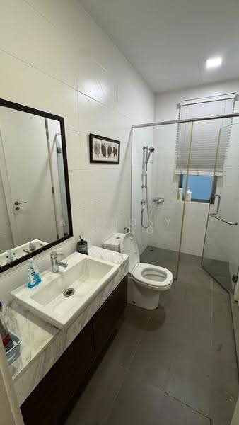 Rumah Berkembar untuk Dijual di Taman Seri Bukit Segambut (Batu) - Anthony Foong - Bathroom - PropertyGuru.com.my