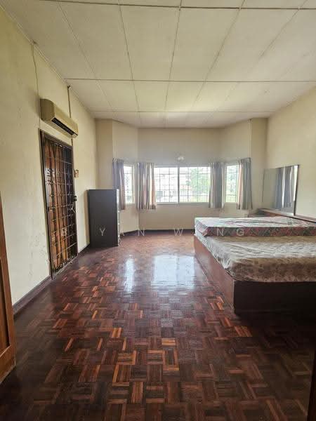 Semi-Detached House for Sale in Damansara Jaya (Petaling Jaya) - Bryan Wong - Bedroom - PropertyGuru.com.my