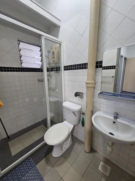 2-storey Terraced House for Sale in SS 21, Damansara Utama (Petaling Jaya) - Bryan Wong - Bathroom - PropertyGuru.com.my